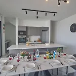 Aqua Pearl Aq12 By Interhome