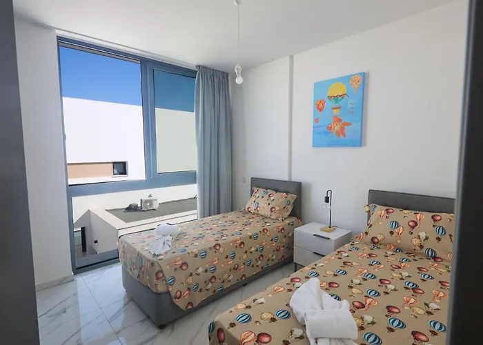 Aqua Pearl Aq12 By Interhome Protaras