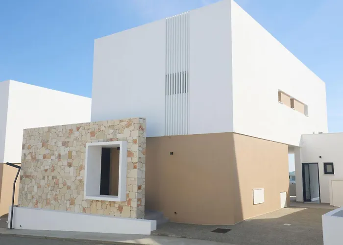 Aqua Pearl Aq12 By Interhome *