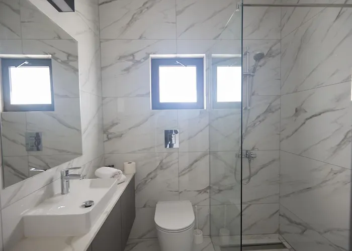 Aqua Pearl Aq12 By Interhome