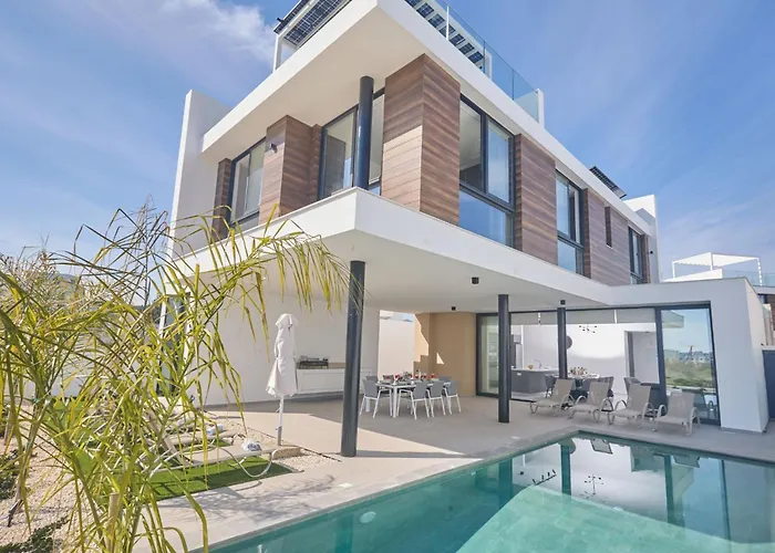 Aqua Pearl Aq12 By Interhome Vakantiehuis *